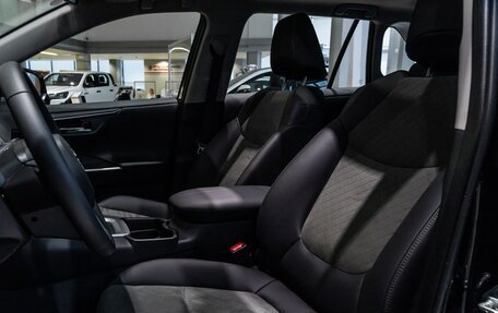 Toyota RAV4, 2025 год, 4 990 000 рублей, 10 фотография