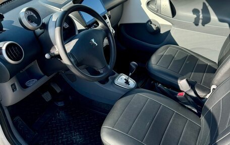 Peugeot 107 I рестайлинг, 2011 год, 630 000 рублей, 10 фотография