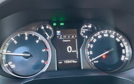 Toyota Land Cruiser Prado 150 рестайлинг 2, 2018 год, 5 700 000 рублей, 17 фотография