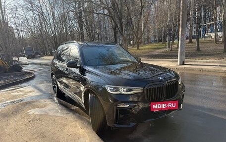 BMW X7, 2021 год, 8 599 000 рублей, 4 фотография