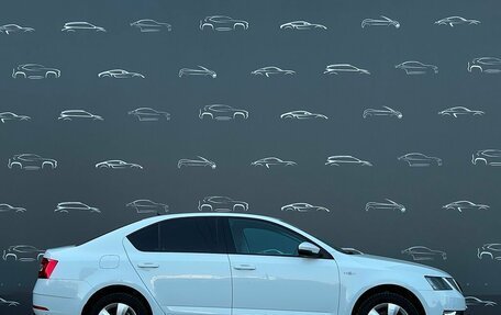 Skoda Octavia, 2019 год, 1 732 400 рублей, 11 фотография