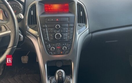 Opel Astra J, 2012 год, 820 000 рублей, 6 фотография