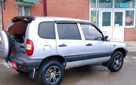 Chevrolet Niva I рестайлинг, 2004 год, 270 000 рублей, 4 фотография