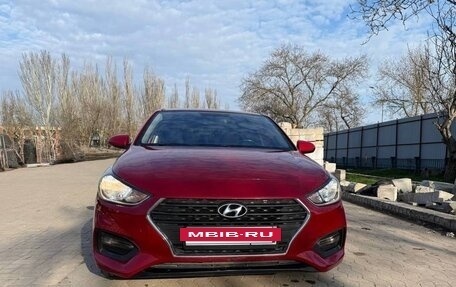 Hyundai Solaris II рестайлинг, 2017 год, 1 200 000 рублей, 2 фотография