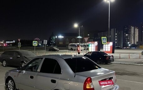 Hyundai Accent II, 2005 год, 290 000 рублей, 2 фотография