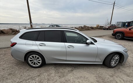 BMW 3 серия, 2020 год, 2 400 000 рублей, 4 фотография