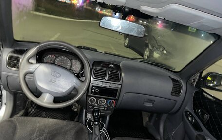 Hyundai Accent II, 2005 год, 290 000 рублей, 11 фотография