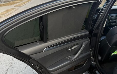 BMW 5 серия, 2010 год, 1 900 000 рублей, 13 фотография