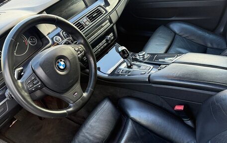 BMW 5 серия, 2010 год, 1 900 000 рублей, 10 фотография