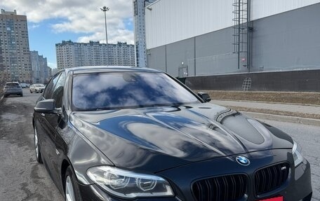 BMW 5 серия, 2010 год, 1 900 000 рублей, 7 фотография