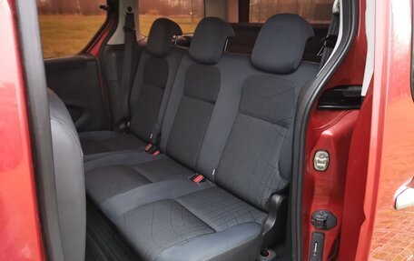 Peugeot Partner II рестайлинг 2, 2010 год, 629 000 рублей, 15 фотография