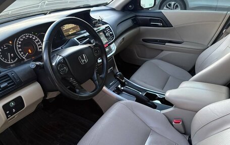 Honda Accord IX рестайлинг, 2013 год, 1 580 000 рублей, 13 фотография