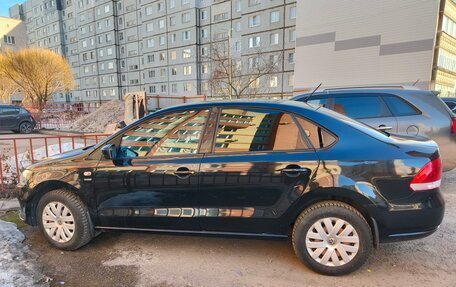 Volkswagen Polo VI (EU Market), 2013 год, 900 000 рублей, 1 фотография