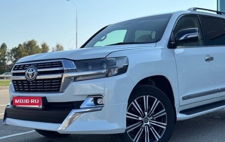 Toyota Land Cruiser 200, 2014 год, 4 400 000 рублей, 8 фотография