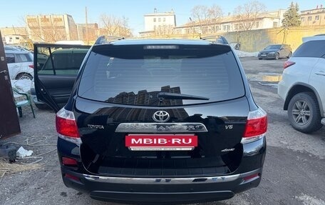 Toyota Highlander III, 2012 год, 2 900 000 рублей, 7 фотография