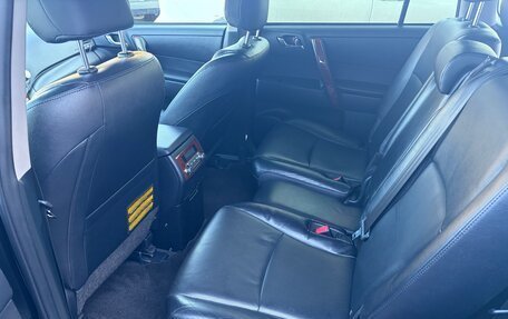 Toyota Highlander III, 2012 год, 2 900 000 рублей, 10 фотография