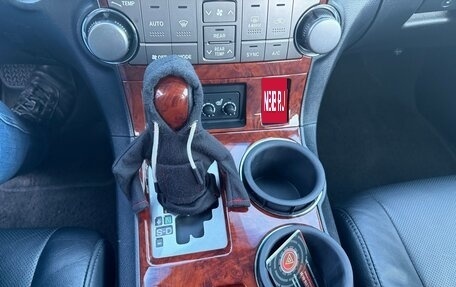 Toyota Highlander III, 2012 год, 2 900 000 рублей, 18 фотография