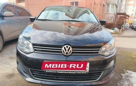 Volkswagen Polo VI (EU Market), 2013 год, 900 000 рублей, 3 фотография