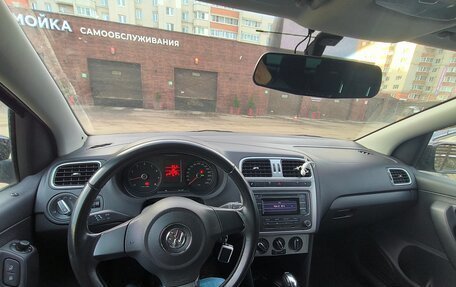 Volkswagen Polo VI (EU Market), 2013 год, 900 000 рублей, 8 фотография