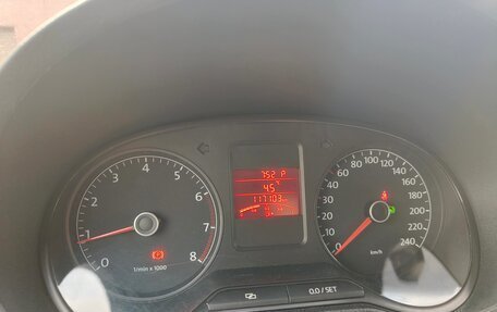 Volkswagen Polo VI (EU Market), 2013 год, 900 000 рублей, 11 фотография