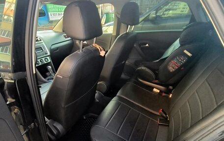 Volkswagen Polo VI (EU Market), 2013 год, 900 000 рублей, 21 фотография