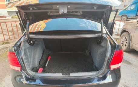 Volkswagen Polo VI (EU Market), 2013 год, 900 000 рублей, 20 фотография