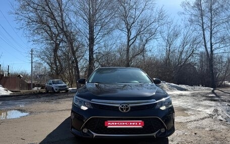 Toyota Camry, 2018 год, 2 080 000 рублей, 2 фотография