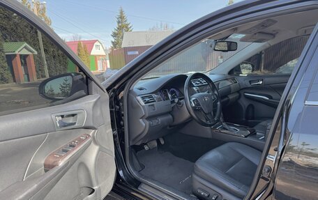 Toyota Camry, 2018 год, 2 080 000 рублей, 16 фотография