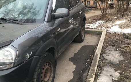 Hyundai Tucson III, 2006 год, 559 000 рублей, 2 фотография