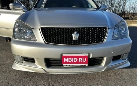 Toyota Crown, 2004 год, 1 800 000 рублей, 2 фотография