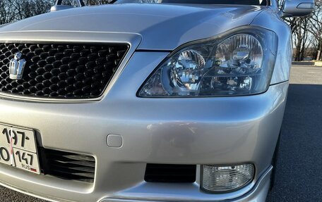 Toyota Crown, 2004 год, 1 800 000 рублей, 4 фотография