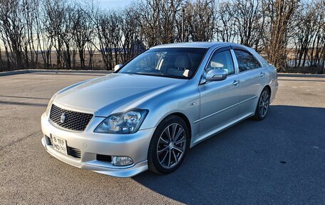 Toyota Crown, 2004 год, 1 800 000 рублей, 6 фотография