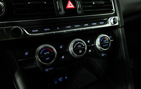 Genesis G70 I, 2021 год, 3 050 000 рублей, 18 фотография