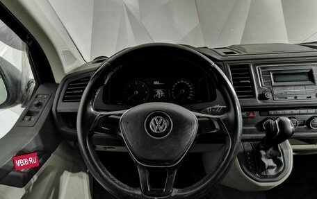 Volkswagen Caravelle T6 рестайлинг, 2018 год, 2 455 000 рублей, 20 фотография