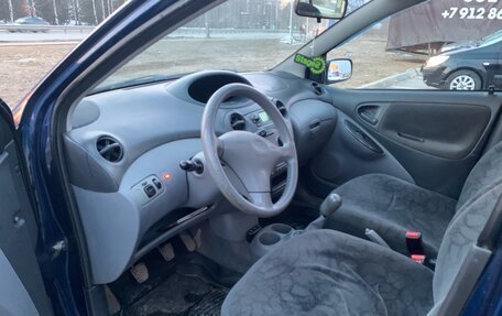 Toyota Yaris I рестайлинг, 2002 год, 350 000 рублей, 7 фотография