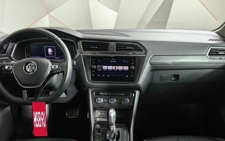 Volkswagen Tiguan II, 2019 год, 2 365 000 рублей, 15 фотография