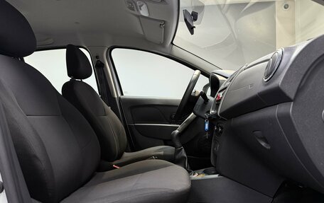 Renault Logan II, 2020 год, 1 215 000 рублей, 15 фотография