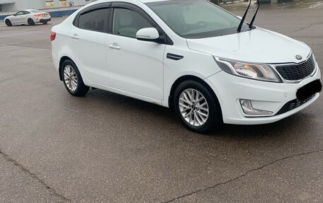 KIA Rio III рестайлинг, 2014 год, 800 000 рублей, 4 фотография