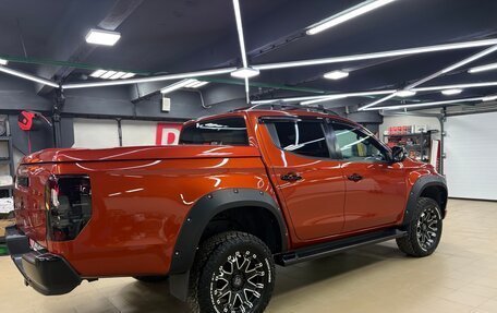 Mitsubishi L200 IV рестайлинг, 2019 год, 6 000 000 рублей, 2 фотография