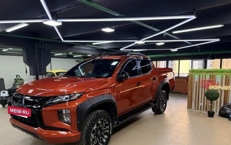 Mitsubishi L200 IV рестайлинг, 2019 год, 6 000 000 рублей, 20 фотография