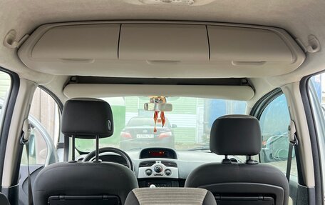 Renault Kangoo II рестайлинг, 2011 год, 750 000 рублей, 13 фотография