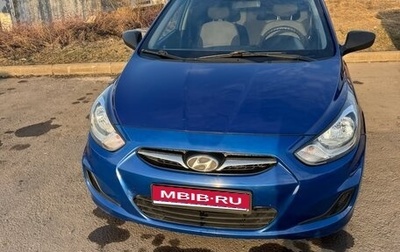 Hyundai Solaris II рестайлинг, 2013 год, 490 000 рублей, 1 фотография