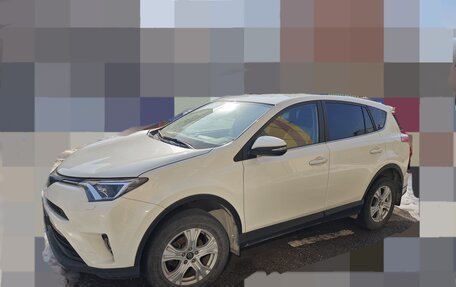 Toyota RAV4, 2017 год, 3 000 000 рублей, 1 фотография