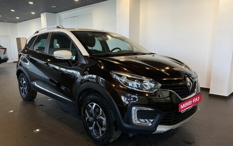 Renault Kaptur I рестайлинг, 2018 год, 1 630 000 рублей, 1 фотография