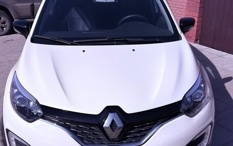 Renault Kaptur I рестайлинг, 2019 год, 1 700 000 рублей, 1 фотография