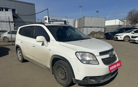 Chevrolet Orlando I, 2013 год, 1 075 000 рублей, 2 фотография