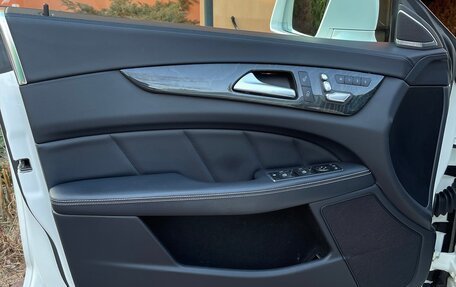 Mercedes-Benz CLS, 2016 год, 2 999 000 рублей, 18 фотография