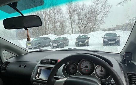 Honda Fit III, 2004 год, 320 000 рублей, 9 фотография