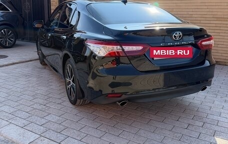 Toyota Camry, 2020 год, 2 400 000 рублей, 2 фотография