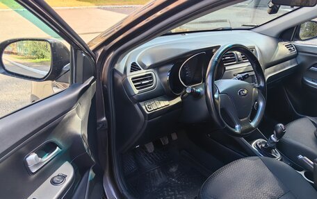 KIA Rio III рестайлинг, 2015 год, 990 000 рублей, 14 фотография